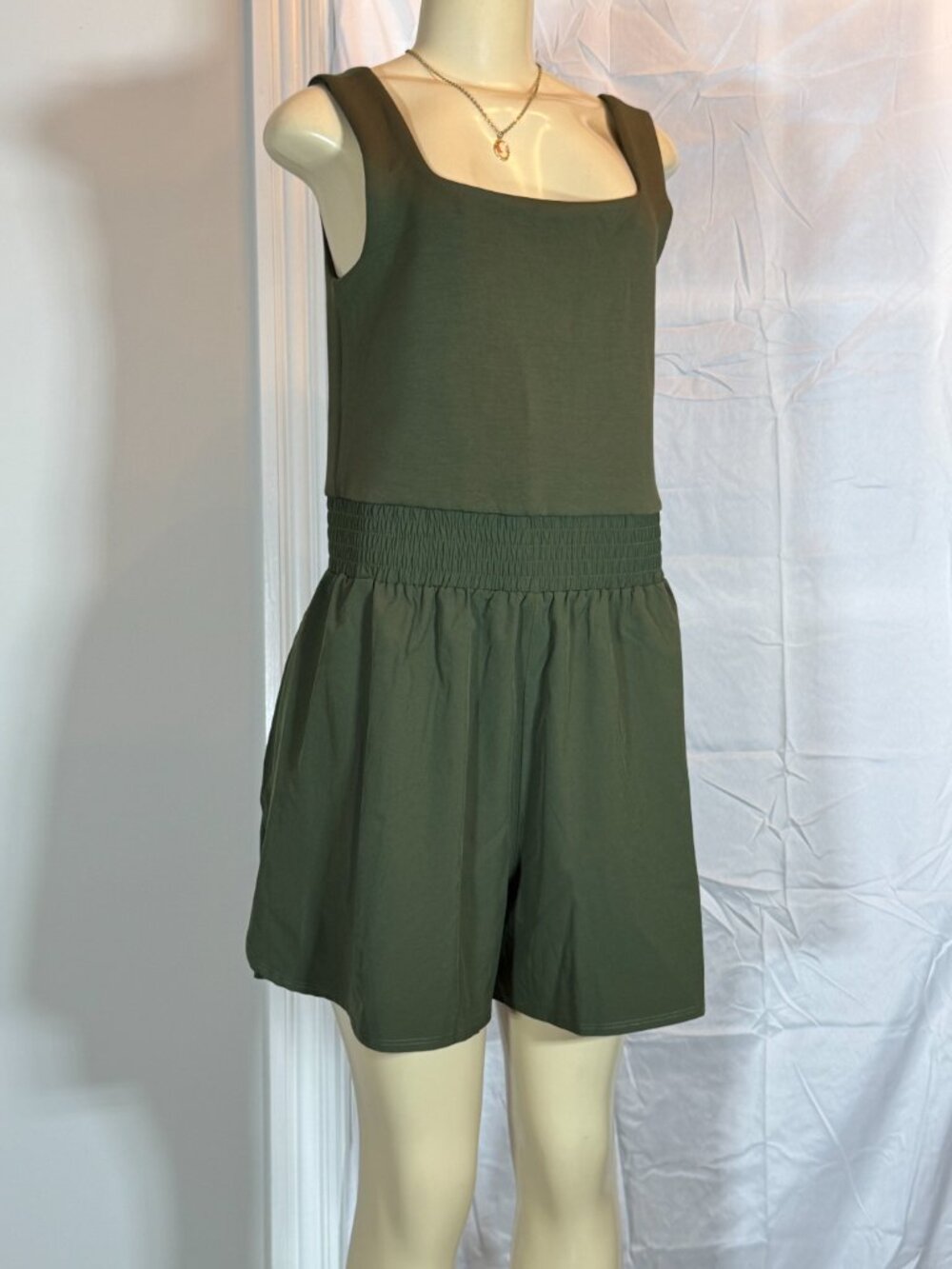 Maurices 24/7 Stretch Shorts Jumper Womens M NWT!